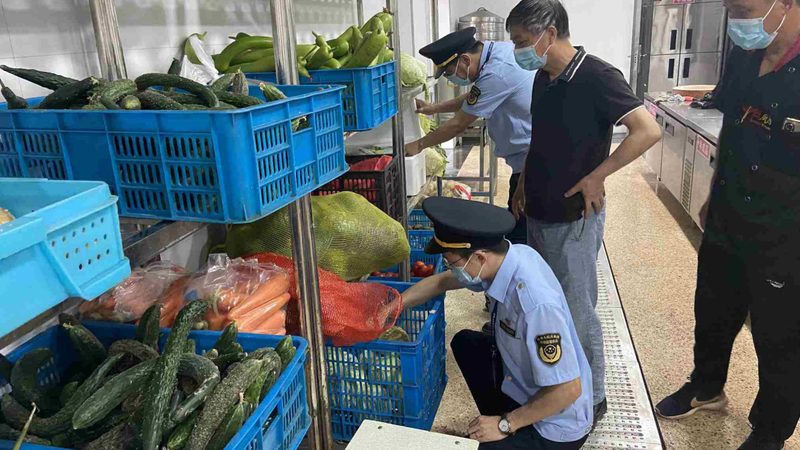 以下是一些在北京市场上受欢迎的无糖糖果品牌和产品，供消费者参考：