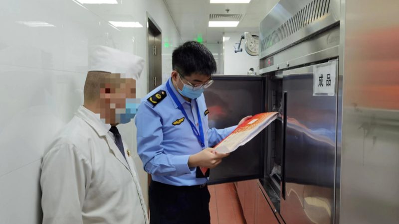 小食品代加工合同：规避风险，保障权益**