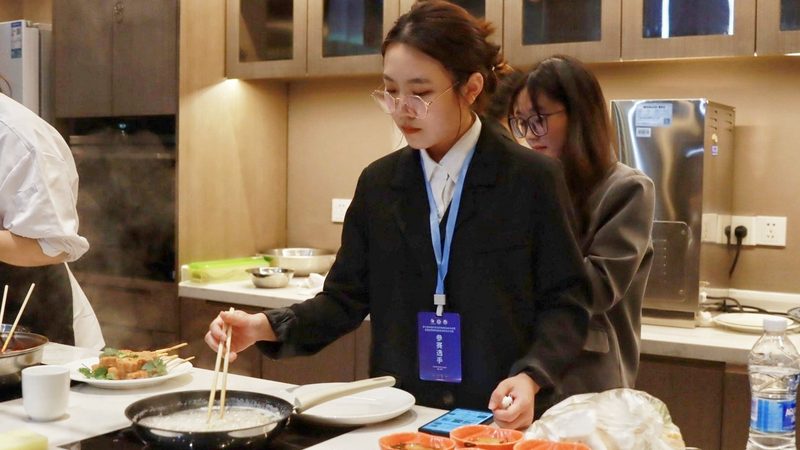 食材配送车改装：注意事项与关键要点